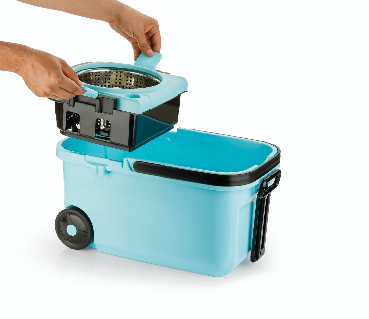 360° Spin Mop with Super Absorbent Microfiber Heads (1 Set)